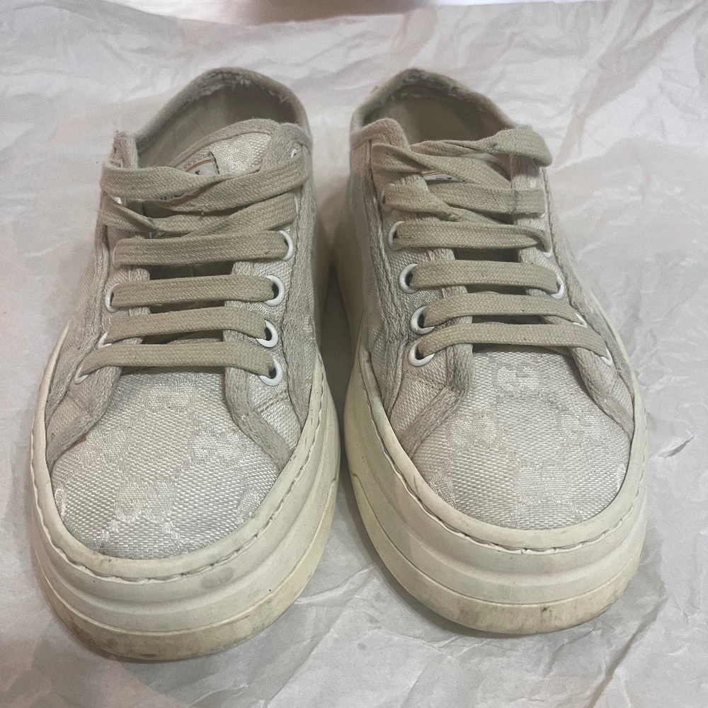 Gucci Platform tennis sneakers in white